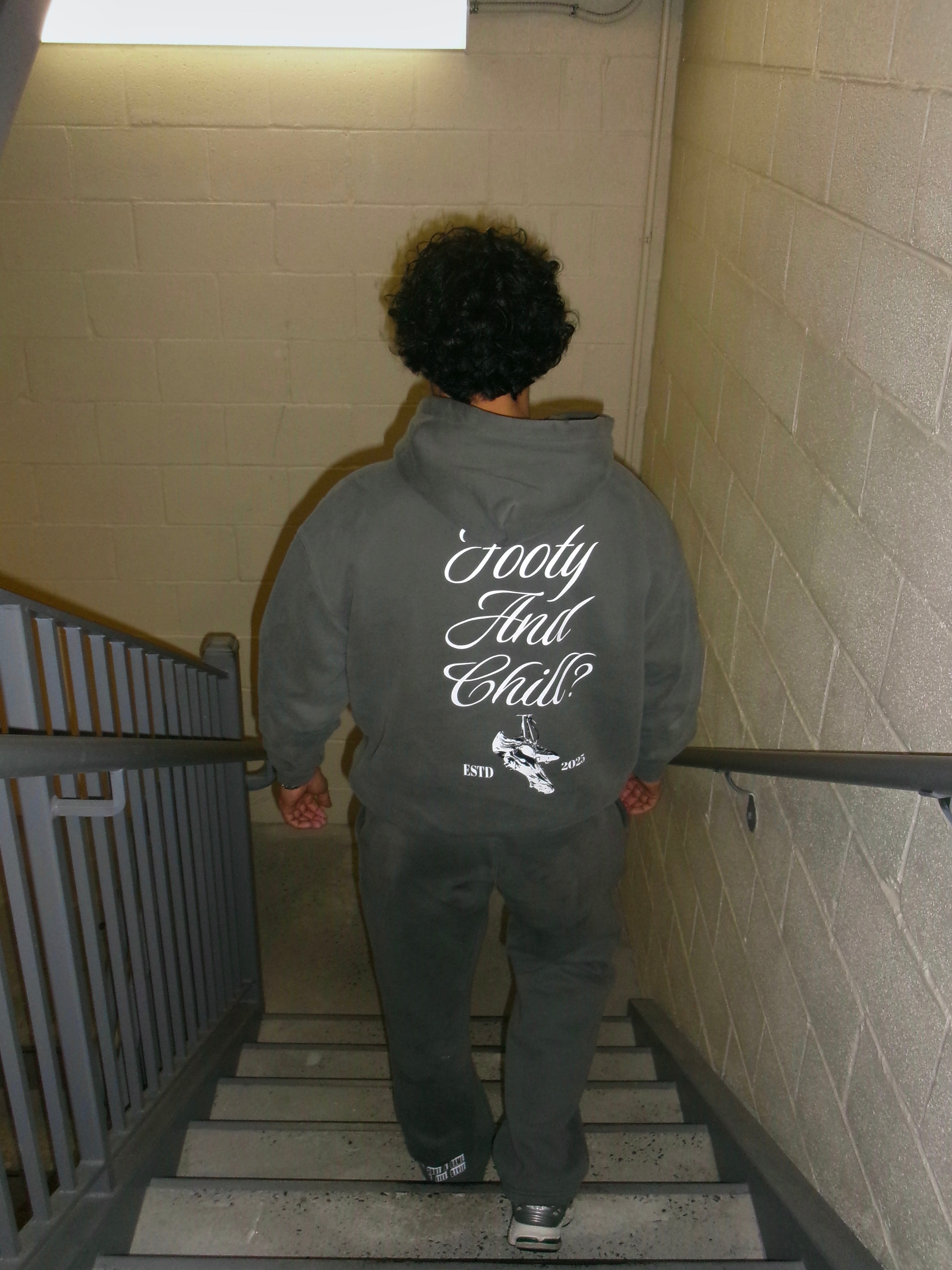 Footy & Chill Oversize Fleeced Hoodie