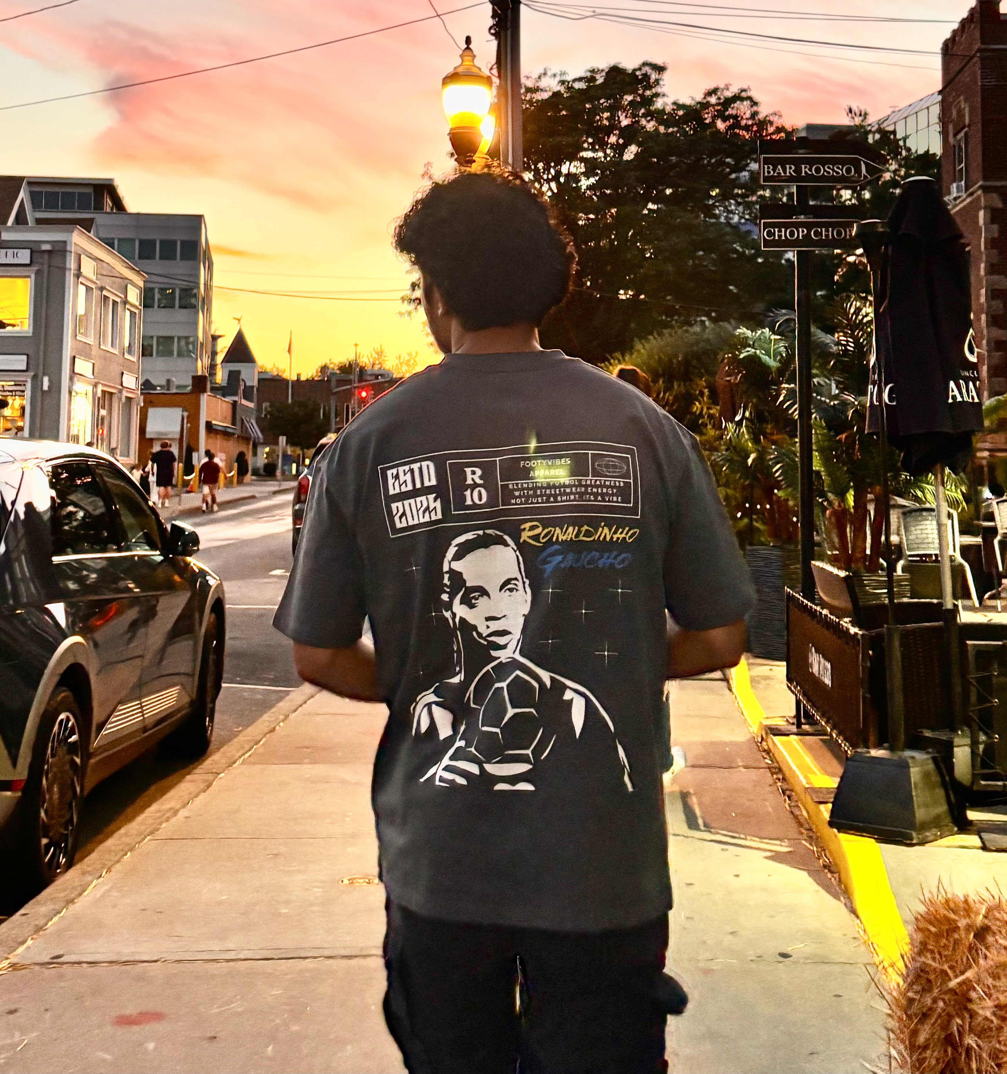 Ronaldinho Drop Shoulder T-Shirt